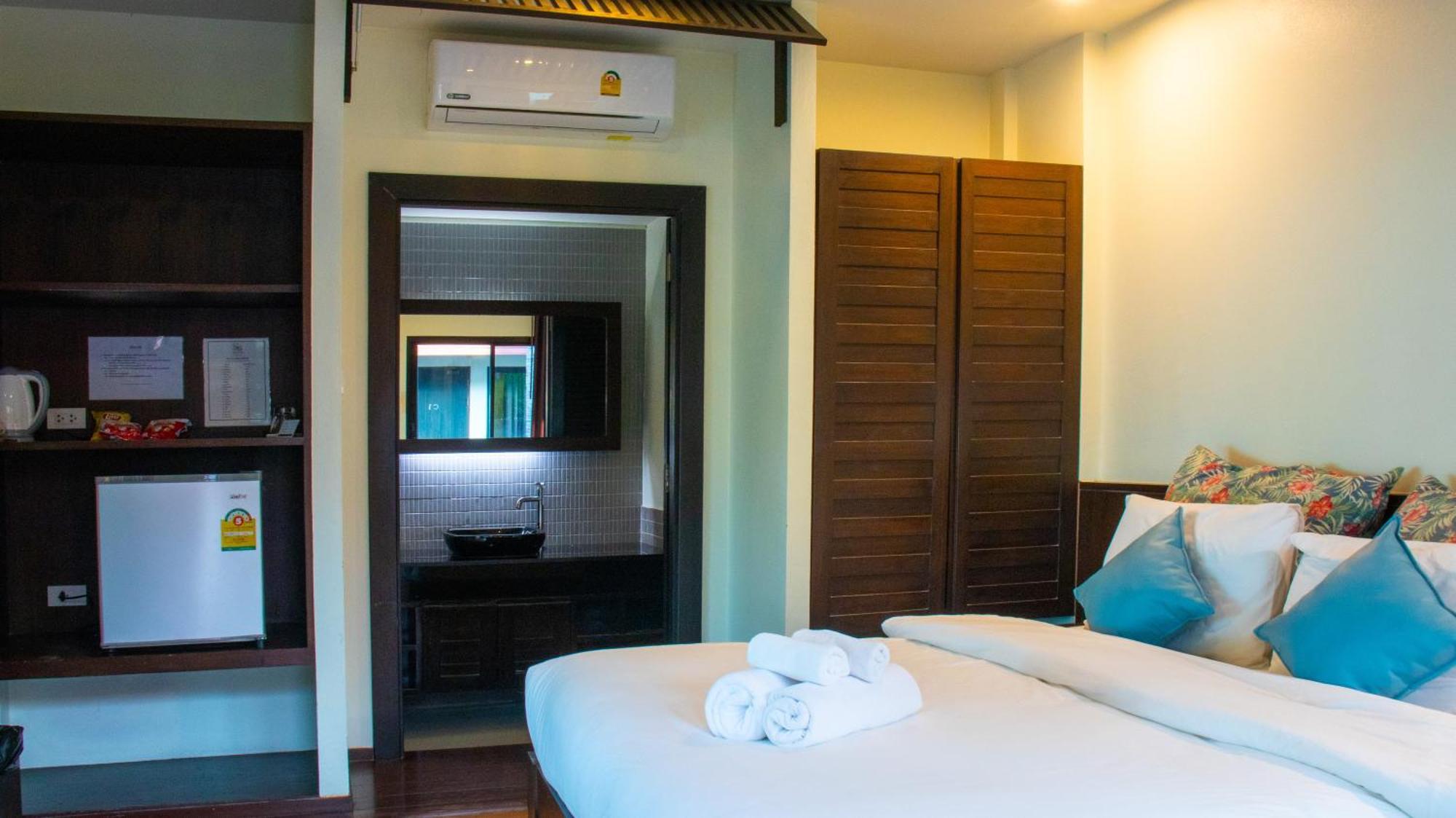 Chidlom Resort Haad Chao Samran Dış mekan fotoğraf